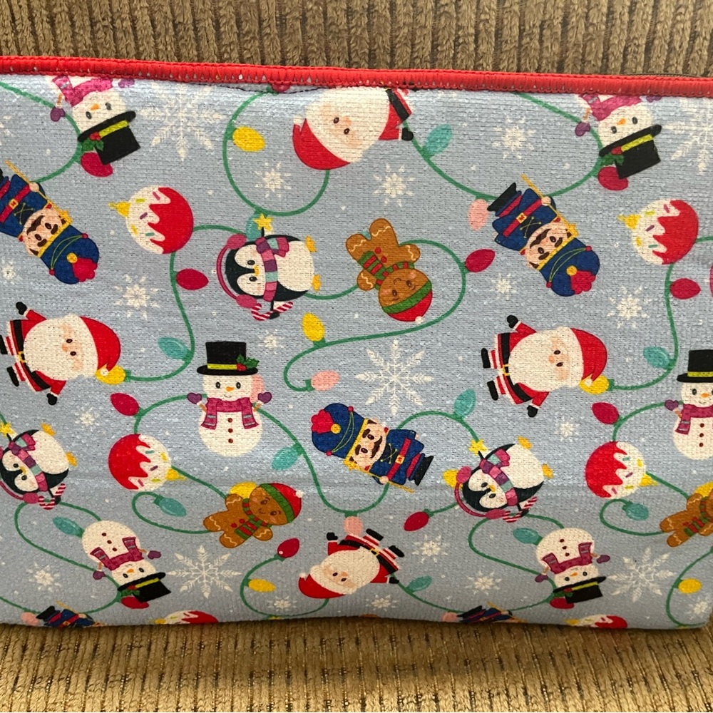 Festive Holiday Cushion Cover with Santa and Snowman Design